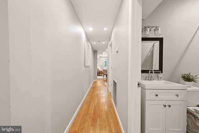 737 MORTON ST NW, Washington, DC 20010