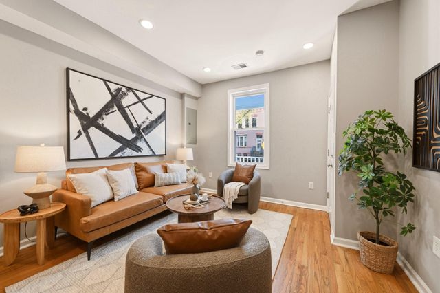 737 MORTON ST NW, Washington, DC 20010