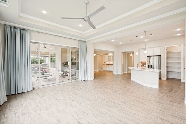 9820 Ironwood Drive, Denton, TX 76207