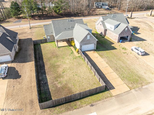 2024 Laughter Road, Nesbit, MS 38651