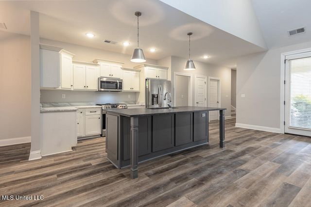 2024 Laughter Road, Nesbit, MS 38651