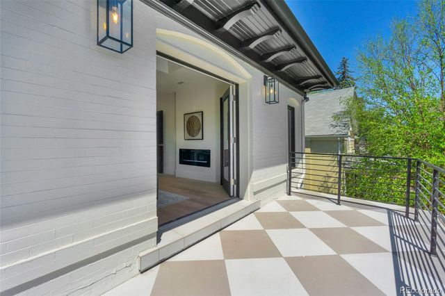 2905 N Vine Street, Denver, CO 80205