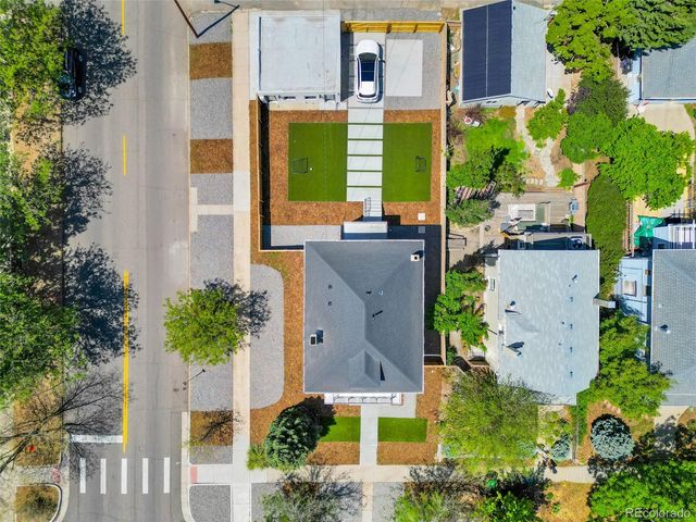2905 N Vine Street, Denver, CO 80205