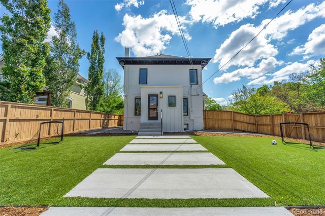 2905 N Vine Street, Denver, CO 80205