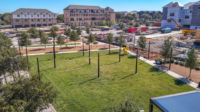 4072 Oak Circle, Addison, TX 75001