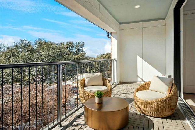 4072 Oak Circle, Addison, TX 75001