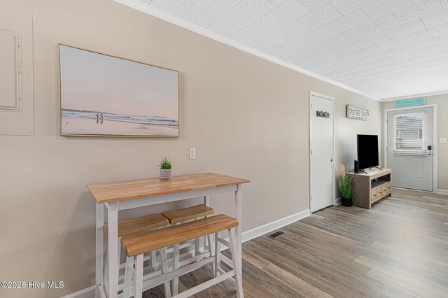 902 Ocean Drive E&W, Emerald Isle, NC 28594