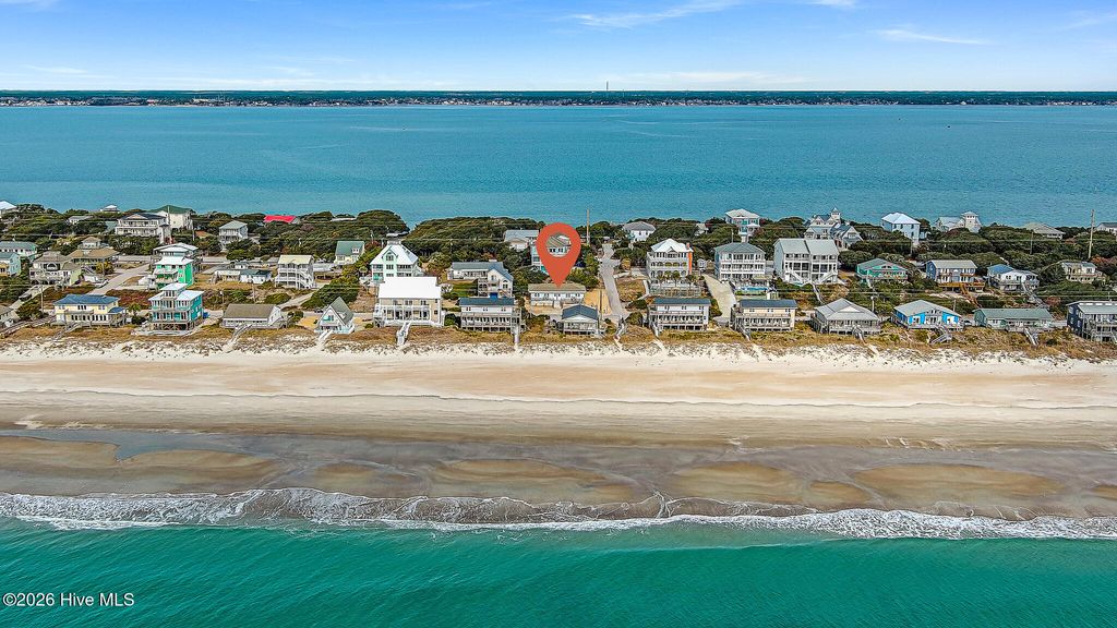 902 Ocean Drive E&W, Emerald Isle, NC 28594