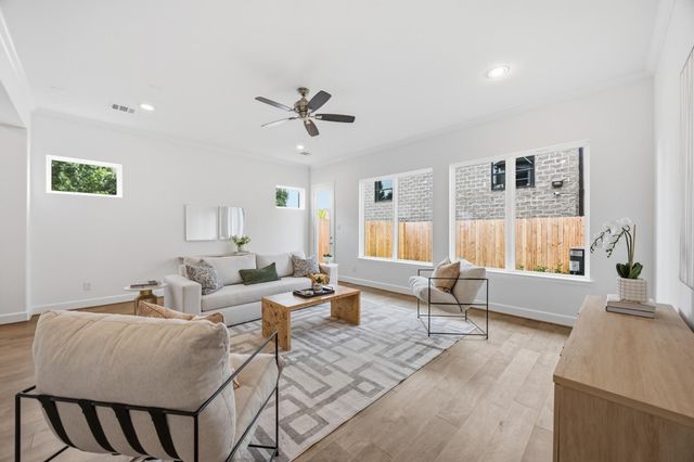 5405 Nolda Street, Houston, TX 77007