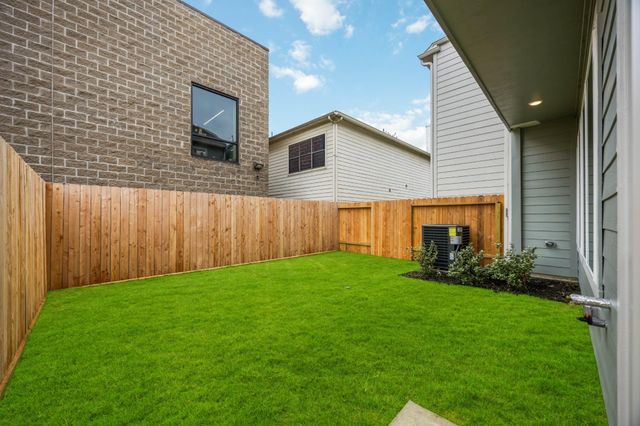 5405 Nolda Street, Houston, TX 77007