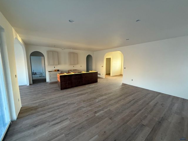 4425 AUGUSTA DR, Rapid City, SD 57703