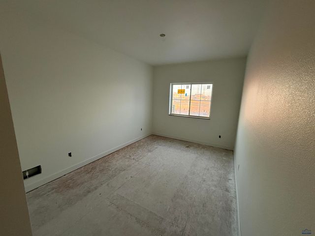 4425 AUGUSTA DR, Rapid City, SD 57703