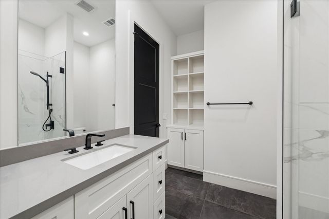 1619 Lynnview Drive, Houston, TX 77055