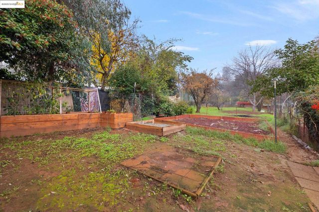 719 Barretta St, Sonora, CA 95370