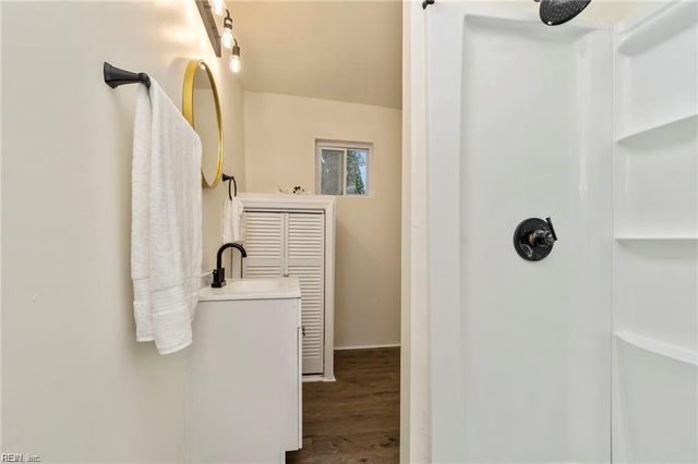 1221 29th ST, Newport News, VA 23607