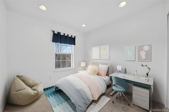 11 Gillian Court, Monroe, NY 10950