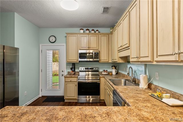 6501 Covington Villas, Tuscaloosa, AL 35405