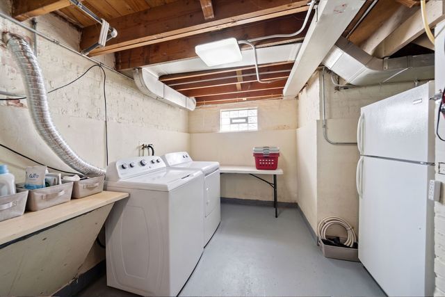 7405 N ODELL Avenue, Chicago, IL 60631