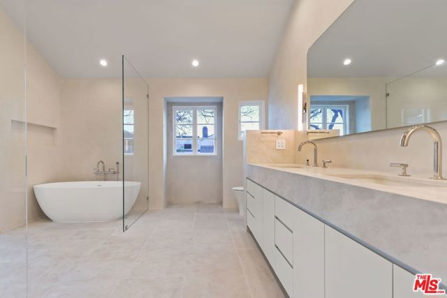 17620 Camino De Yatasto, Pacific Palisades (los Angeles), CA 90272