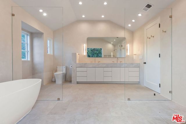 17620 Camino De Yatasto, Pacific Palisades (los Angeles), CA 90272