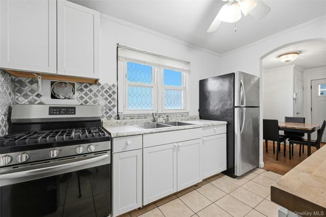 135 Cumberbach Street, Wyandanch, NY 11798