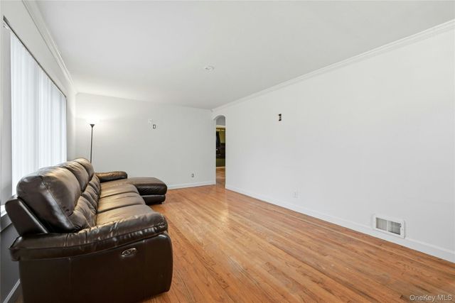 135 Cumberbach Street, Wyandanch, NY 11798