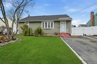 135 Cumberbach Street, Wyandanch, NY 11798