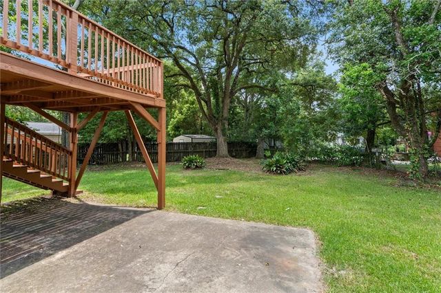 2401 Dog River Drive N, Mobile, AL 36605