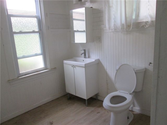 571 5th Ave, Freedom, PA 15042