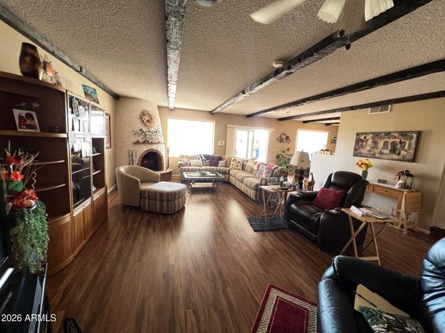 2260 N Middlecoff Drive, Mesa, AZ 85215