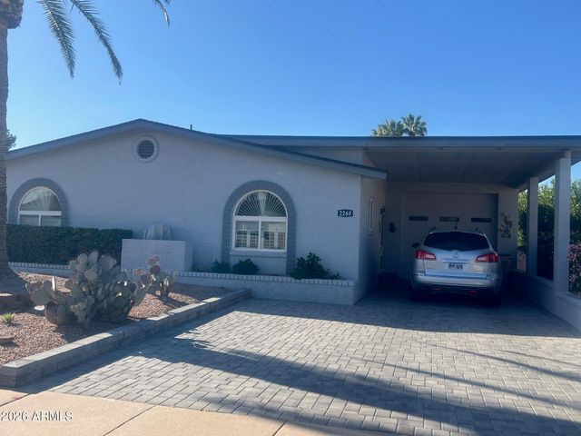2260 N Middlecoff Drive, Mesa, AZ 85215