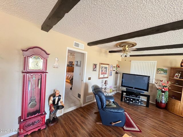 2260 N Middlecoff Drive, Mesa, AZ 85215