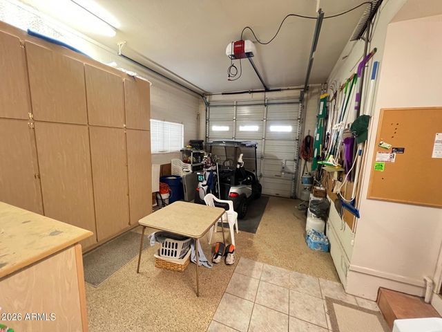 2260 N Middlecoff Drive, Mesa, AZ 85215