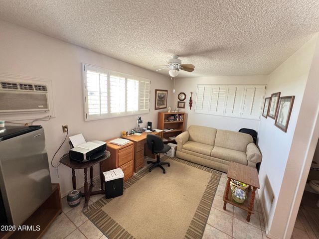 2260 N Middlecoff Drive, Mesa, AZ 85215