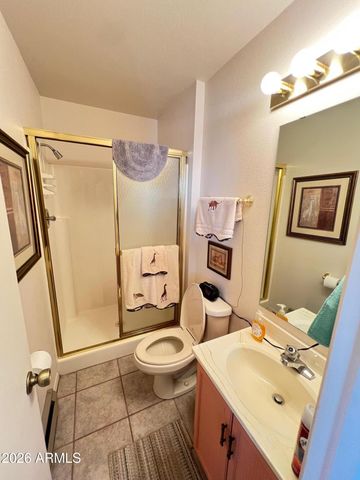 2260 N Middlecoff Drive, Mesa, AZ 85215