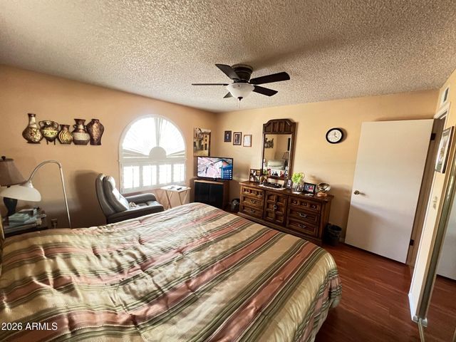 2260 N Middlecoff Drive, Mesa, AZ 85215