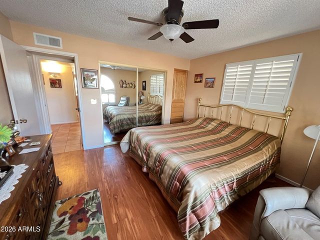 2260 N Middlecoff Drive, Mesa, AZ 85215