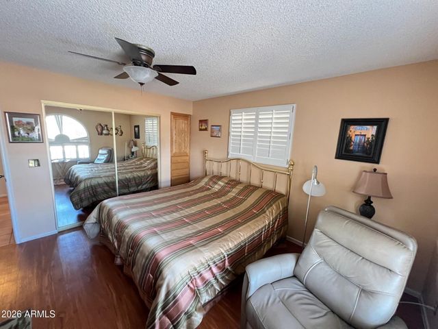 2260 N Middlecoff Drive, Mesa, AZ 85215