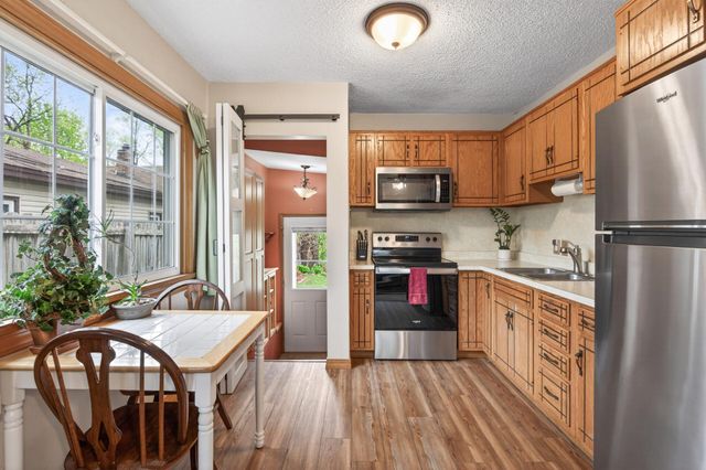 759 9th Avenue S, South Saint Paul, MN 55075