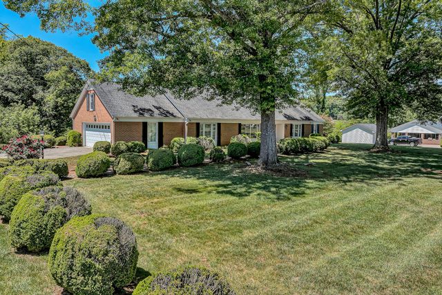 1344 S Main ST, Rocky Mount, VA 24151