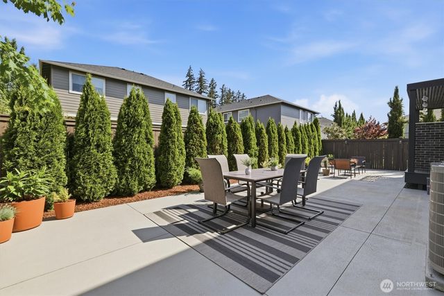 24855 237th Lane SE, Maple Valley, WA 98038