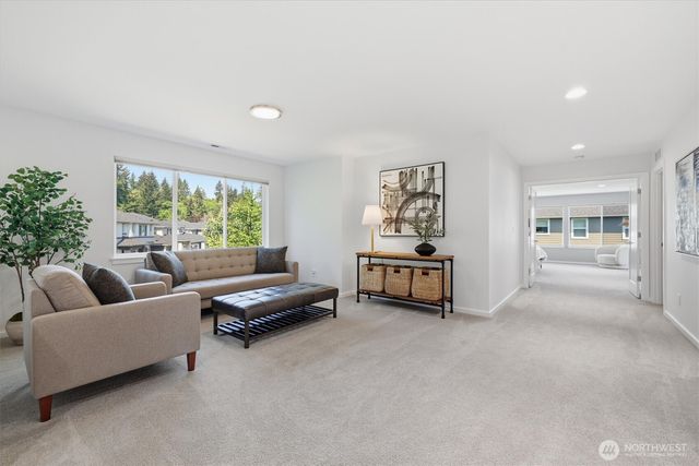 24855 237th Lane SE, Maple Valley, WA 98038