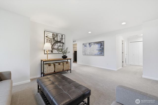 24855 237th Lane SE, Maple Valley, WA 98038