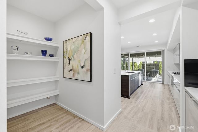 24855 237th Lane SE, Maple Valley, WA 98038