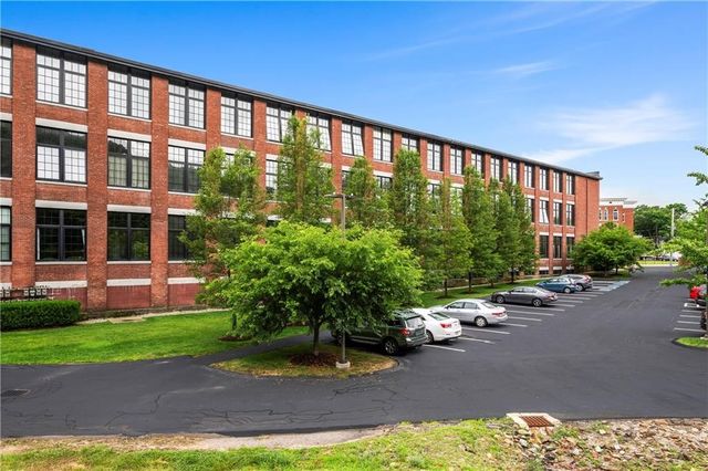 685 Social Street 115, Woonsocket, RI 02895