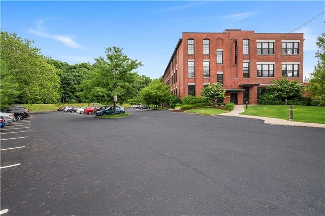 685 Social Street 115, Woonsocket, RI 02895