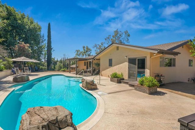 11416 Lorena Ln, El Cajon, CA 92020