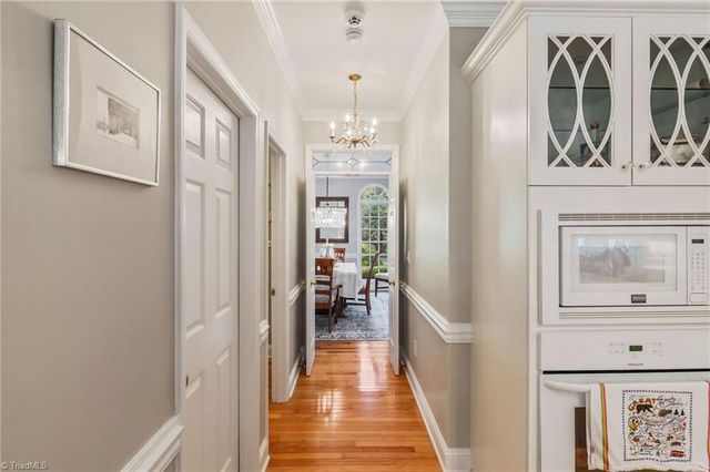 2188 Benwicke Drive, Pfafftown, NC 27040
