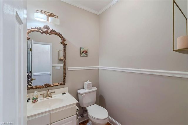 2188 Benwicke Drive, Pfafftown, NC 27040