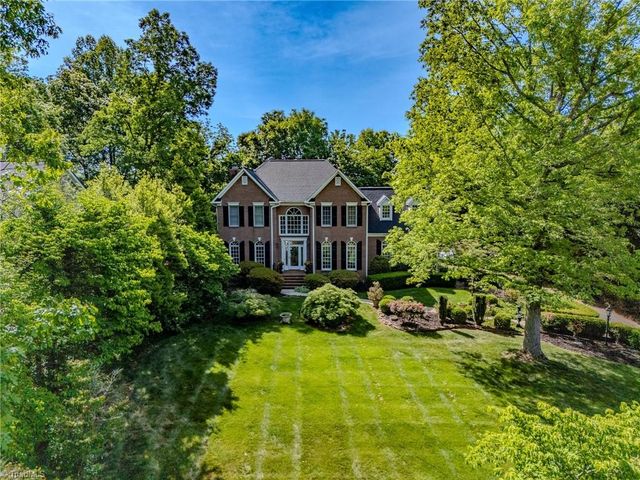 2188 Benwicke Drive, Pfafftown, NC 27040